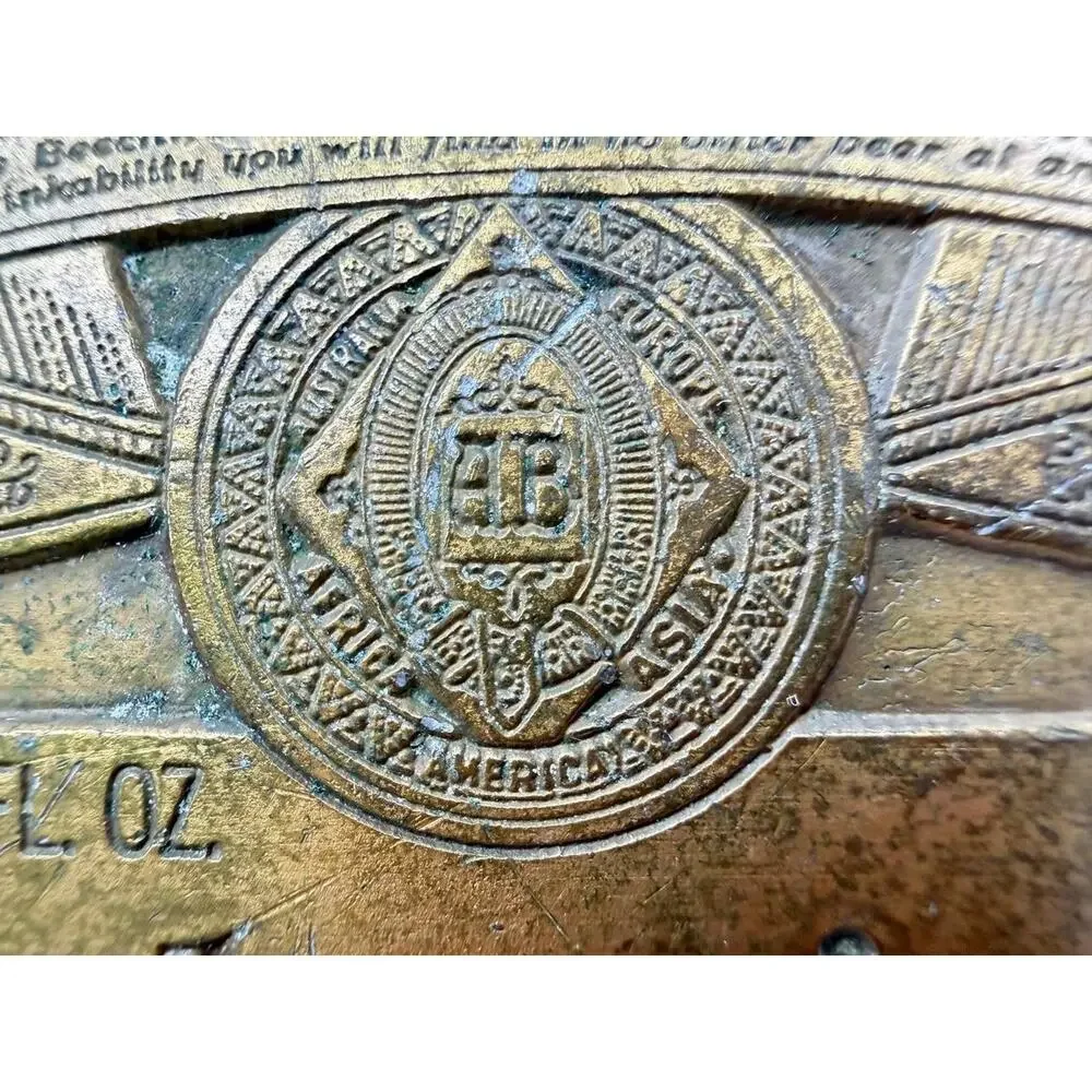 Vintage Budweiser Lager Beer Brass Tone Belt Buckle Anheuser Busch A-168